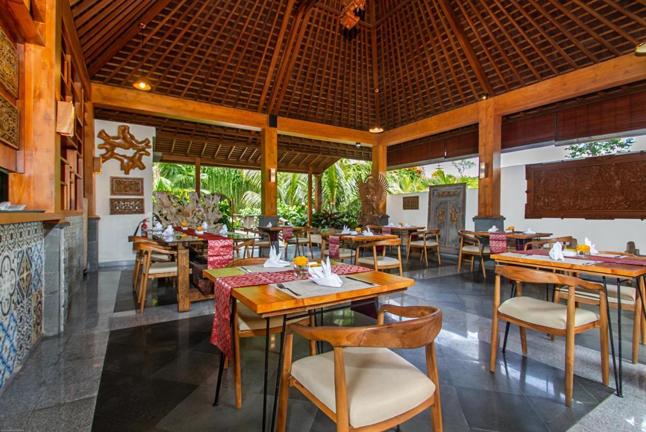 Weda Cita Resort And Spa By Mahaputra Ubud Exterior foto The restaurant at the hotel