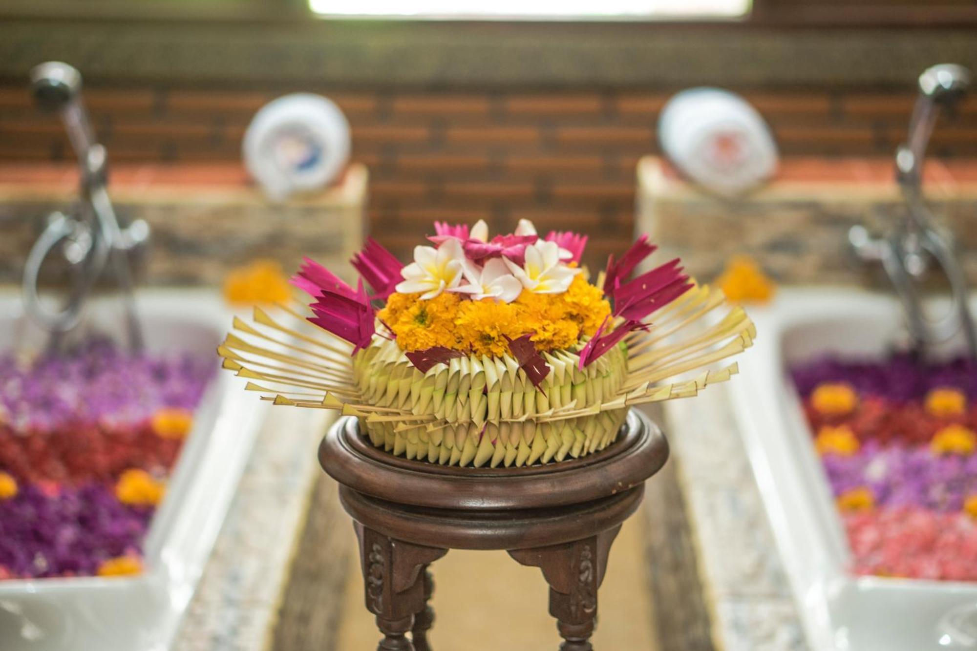 Weda Cita Resort And Spa By Mahaputra Ubud Exterior foto A sirih junjung